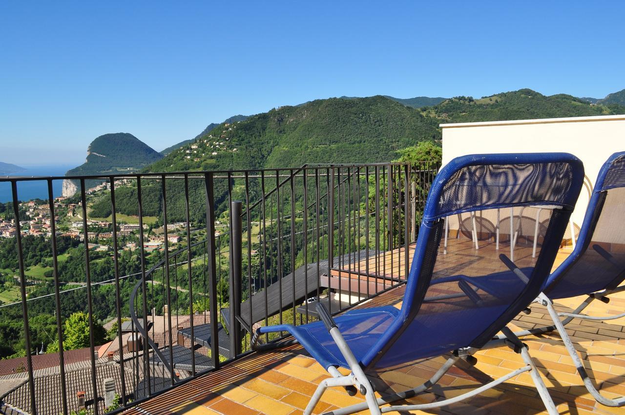 Holiday Home Near Monte Baldo In Tremosine Sul Garda Eksteriør billede